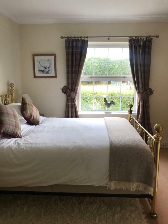 Upper Wood End Farm Bed & Breakfast Marston Moreteyne ภายนอก รูปภาพ