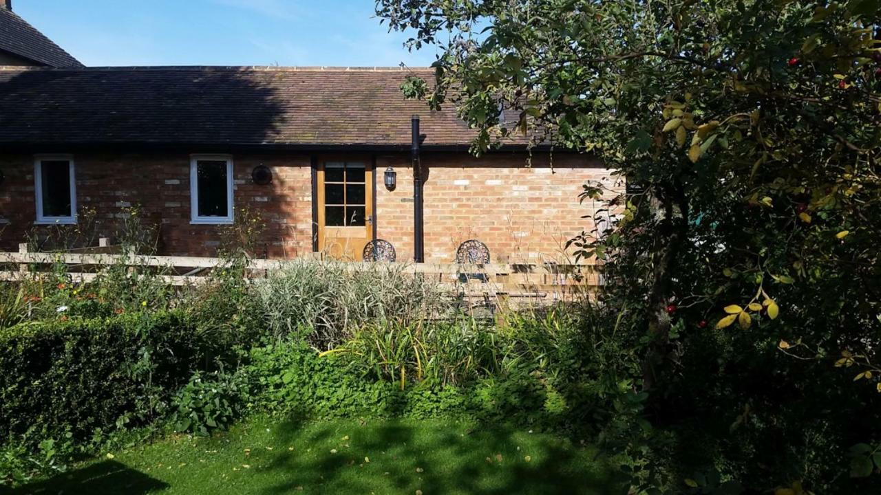 Upper Wood End Farm Bed & Breakfast Marston Moreteyne ภายนอก รูปภาพ
