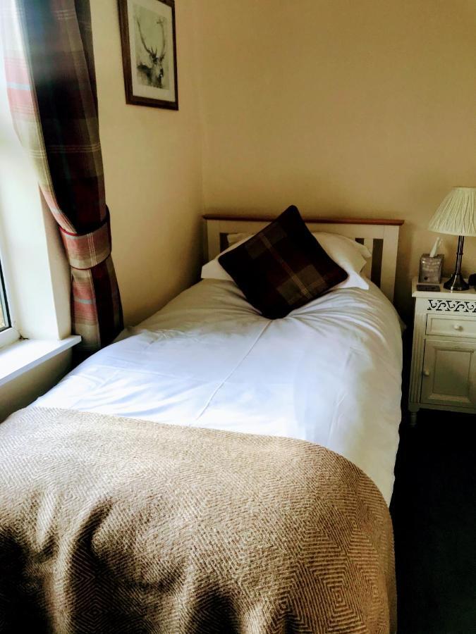 Upper Wood End Farm Bed & Breakfast Marston Moreteyne ภายนอก รูปภาพ